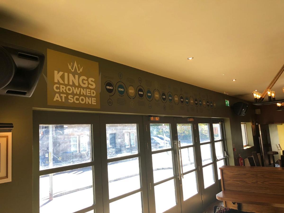 New Scone Scone Arms Hotel מראה חיצוני תמונה