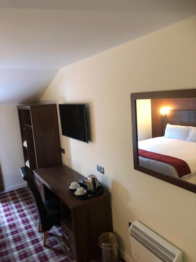 New Scone Scone Arms Hotel מראה חיצוני תמונה